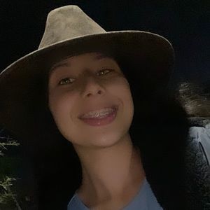 Meet your Posher, Lizeth